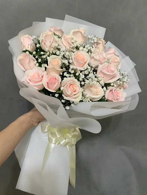 Bó Hoa Hồng Đỏ Kinh Điển